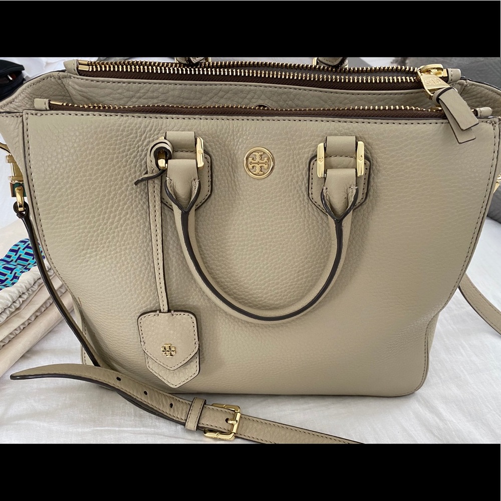 Tory Burch Robinson Tote/Purse